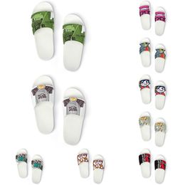 Custom Shoes Slippers Sandals Men Women DIY White Black Green Yellow Red Blue Mens Trainer Outdoor Sneakers Size 36-45 color30