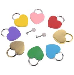 Household Sundries Heart Shaped Concentric Lock Metal Mulitcolor Key Padlock Package Door Locks