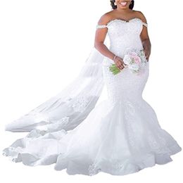 2023 African Floral Lace Mermaid Wedding Dress Plus Size Appliques Spaghetti Straps Sleeveless Bridal Gowns