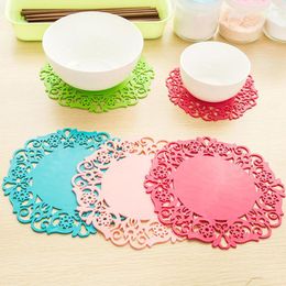 Table Mats 5PCS Flower Pad Universal Round Silicone Trivet Mat Drink Cup Coasters Non-slip Pot Holder Decor