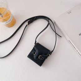 Fashion Headphone Wireless Accessories Leather Earphone Cases Bag Bluetooth Headphone Cases Luxurys Letter Printed Protection Bag