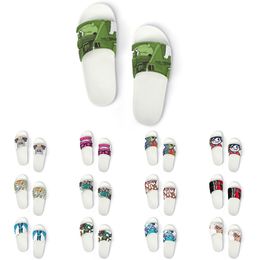 Custom Shoes Slippers Sandals Men Women DIY White Black Green Yellow Red Blue Mens Trainer Outdoor Sneakers Size 36-45 color40