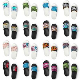 men women custom slippers shoes artoon animal design diy word black white blue red mens trainer 075