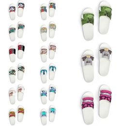 Custom Shoes Slippers Sandals Men Women DIY White Black Green Yellow Red Blue Mens Trainer Outdoor Sneakers Size 36-45 color160