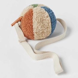 HBP Shoulder Bags New Style Colorful Plush Round Ball Children's or Girls' Cute One Shoulder Messenger Bag 221116