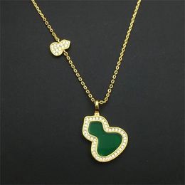 Leaf Clover Necklaces Pendants MotherofPearl Stainless Steel Plated 18K for Women Girl Valentines Mothers Day E