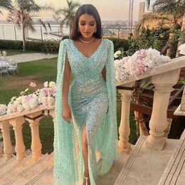 2023 Gorgeous Sequined Evening Dresses Wear Front Split Prom Gown with Cape V Neck Beaded Mermaid Sage Sequins Arabic Dubai Females Special Occasion Dress