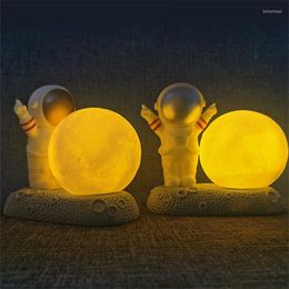 Night Lights 3D Moon Light Astronaut Figurine Decorative Bedside Lamp Resin For Home Bedroom Decoration Kids Birthday Xmas Gifts