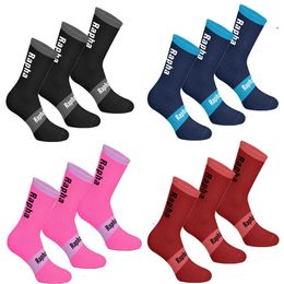 Sports Socks New Bicycle socks High Quality compression cycling men and women soccer basketball T221019