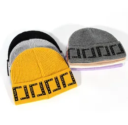 Quality Knitted Hat Men's Outdoor Keep Warm Beanie Hats Women's Letter Jacquard Wool Sleeve Cap Autumn and Winter Korean Style