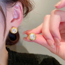 Dangle & Chandelier Fashion Metallic Stones Stud Earrings Personality Beautiful Shinning New Jewellery Earings 1.3cm