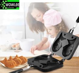 Baking Pastry Tools 2 Moulds Taiyaki Fish Shaped Waffle Pan Maker Non-stick Buscuit Cake Bake Bakeware Home Kitchen DIY Dessert Cooking Plate 221118