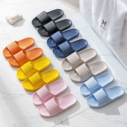 2022 Summer Slippers Women Bathroom Nonslip Household Indoor Couples Light Soft Men Outer Wear Cool Slippers Thick Soles Shoes J220716