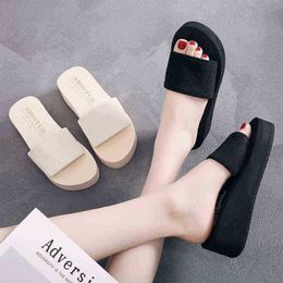 Xmistuo Summer Women Slippers NoSlip Fabric Upper Sandals Outdoor Slippers 357CM Low Heels Plus Size Beach Ladies Shoes J220716