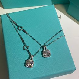 Luxurys Designer Halsketten Anhänger Halsketten für Frauen Ketten Mode -Schmuckzubehör mit Diamanten sehr gut