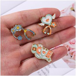 Pins Brooches Cartoon Stethoscope Shaped Brooch 3Pcs/Set Heart Love Enamel Pins Gold Plated Metal Brooches For Girls Gift Jewellery C Dhqcc