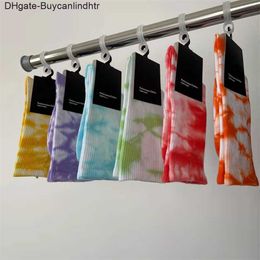 Autumn winter pure cotton men's and women's tie dyed long socks sports high tube tide candy color sock O6E8