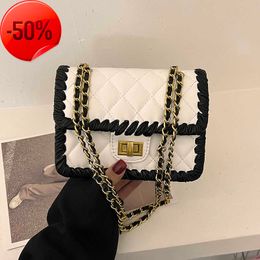 Handbag Clearance Wholesale High Sense Super Small Bag Women's 2023 Popular New Fashion Versatile Messenger Lingge Chain Shoulder