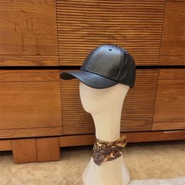 Luxury Leather Baseball Cap Designer Bucket Hat Men Womens Fashion Hats Cool Casquette Leather Clothing Accessories Casual Ball Caps