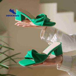 Fashion Chunky Heels Platform Slippers Women Beach Sandals Soft Vintage AntiSlip Slippers Couple Outdoor Summer Beach Slides J220716