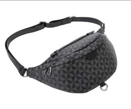 118 Luxury Men Designer Waist Bags pu Leather Shoulder Women Classic Chest Bum Discovery Body Bumbag Temperament Bag Belt Christmas present