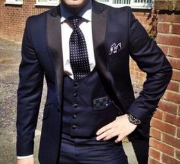 Custom made Slim Fit Peaked Lapel Formal Man Wedding Suits Groom Tuxedos Navy Blue Classic Men Groom Wedding Suit