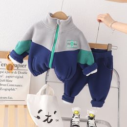 Roupas quentes de inverno para crianças e meninos, para bebês, moletons grossos de veludo com capuz, calças 2 pçs/conjuntos, outono, roupas infantis de algodão para crianças 1-5T