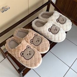 Slippers Winter Home Home Warm Indoor Animal Fluffy Slides Plush BONITE Urso para homens Homens Kawaii Sapatos de desenhos animados planos 221119