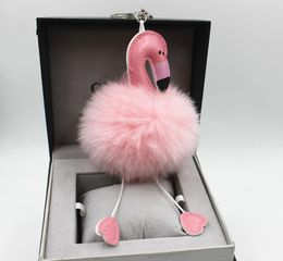 Vender Flamingo Pompom Keychain Lovely Fluffy Artificial Rabbit Ball Chain Chain Animal Bird Women Bag Key Ring9716151