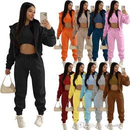 Womens Plush Sweater Tracksuits Solid Hooded Sportswear Outfits Designer Three Piece Set For 2023 Winter