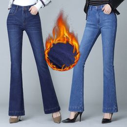 Womens Jeans Winter Fleece Flared Pants Women Fashion High Waist Stretch Slim TWide Legs Hick Velvet Female Denim Trousers 221121