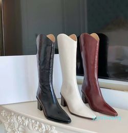 Designer Boot for Women Knee Boots Woman Solid color point zipper low heel shoes girl supsneaker 2023