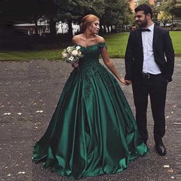 Long Floor Length Formal Dress Robe De Soiree Elegant Green Satin Evening Dresses Ball Gown Lace Sweetheart Prom Party Gowns