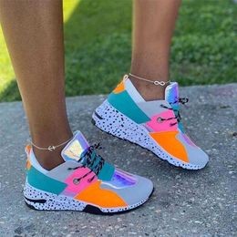 Sneakers da donna alla moda Paillettes di colore misto Casual Aumenta le scarpe sportive Scarpe da donna comode e traspiranti per le donne