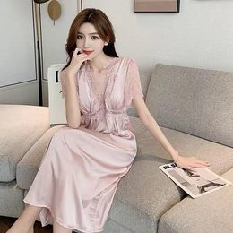 Women's Sleepwear 2022 Women Sexy Nightgown Lace Patchwork Sleep Dress Satin Intimate Lingerie Long Home Dressing Gown With Pads