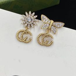 New Charm Earrings Designers Women Fashion Trend Ladies Luxurys Brand Designer Classic Sunflower Butterfly Diamond Setting Luxury Earring Top Jewelry with Box