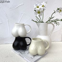 Mugs Creativity Butt Decorative Coffee Ceramic Cup Heat Resistant Portable Wine Glass Travel Porcelain Mug 250ml Juice 221122