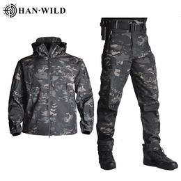 Men's Jackets 5XL Tactical Clothing Pants Men Fleece Jacket Army Windproof Camo Hunting Suit Windbreakers Military Hiking Soft Shell 221122