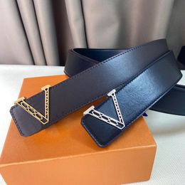 Fashion Ity Belt Designer Classics Never Go Out Of Style Genuine Leather Belts For Man Woman Buckle Width 4.0Cm 2 Options With Box Top Quality 10A