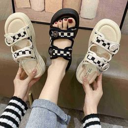 Women Summer Fashion Slippers Outer Wear Thick Bottom Beach Casual Elevated Sandals Women Breathable Shoes J220716