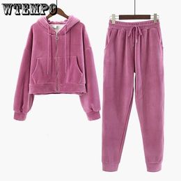 Womens Two Piece Pants Sports Hoodie Suit Plush Thickened Warm 2 Sets Long Sleeved Zippered Cardigan Coat and Casual Trousers Tracksuit 221122