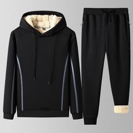 Men's Hoodies Sweatshirts Winter solid Colour Warm Men Tracksuit male Sets Velvet Thick Male Hooded Jacket Pants 2piece Fleece Casual Men's Clothing4XL 221122