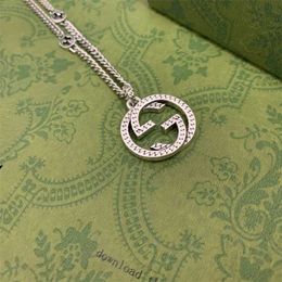 2023 Jewellery new silver fashion interlocking woven pattern Pendant with flat chain letter Necklace