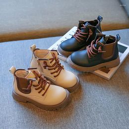 Boots Leather Child tornozelo 2022 Autumn e Spring Solid Color Kids Fashion Boys Garotas Europeias Americanas Casual Casual