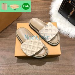 Designer slipper with box luxury sandal men women shoes Pool Pillow Comfort Embossed Mules copper triple black pink ivory summe