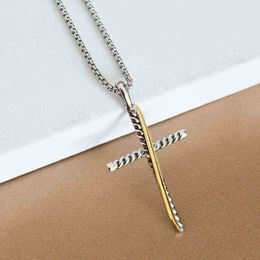 Collana Cross Dy Collane Collana popolare con bottone stile pendente in filo