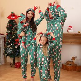 Men's Sleepwear Family Christmas Pyjamas Set Santa Claus Print Mother Daughter Father Son Outfits Hooded Nightwear Festival Homewear 221122