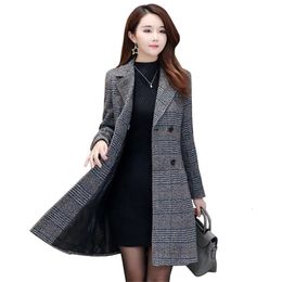 Women's Wool Blends Autumn Plaid Woollen Coat Mid-length Casual Blazer Female Jackets Double breasted Outerwear Ladies Jacket Overcoats Coats 221123