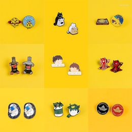 Brooches 11 Styles Set Pin Rock Homer Enamel Pins Astronaut Baby Lapel Badges Black Knight Stephen King IT Accessories Gifts
