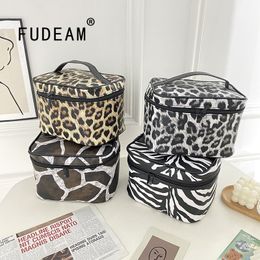 Cosmetic Bags Cases FUDEAM Leather Leopard Women Bag Multifunction Travel Toiletries Storage Organise Handbag Waterproof Female Makeup Case 221122